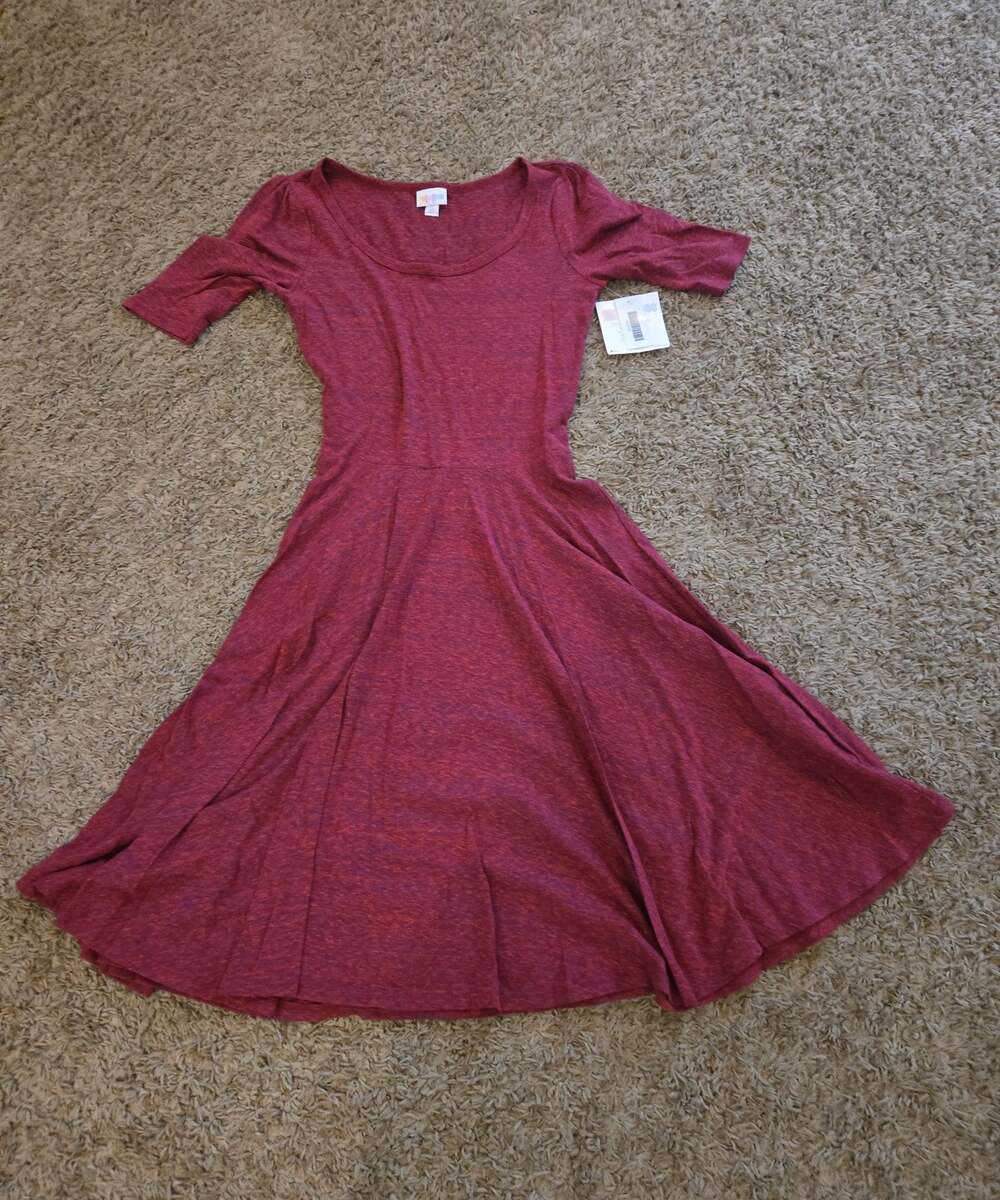 ** New Lularoe Nicole dress red blue space dye size xs x small